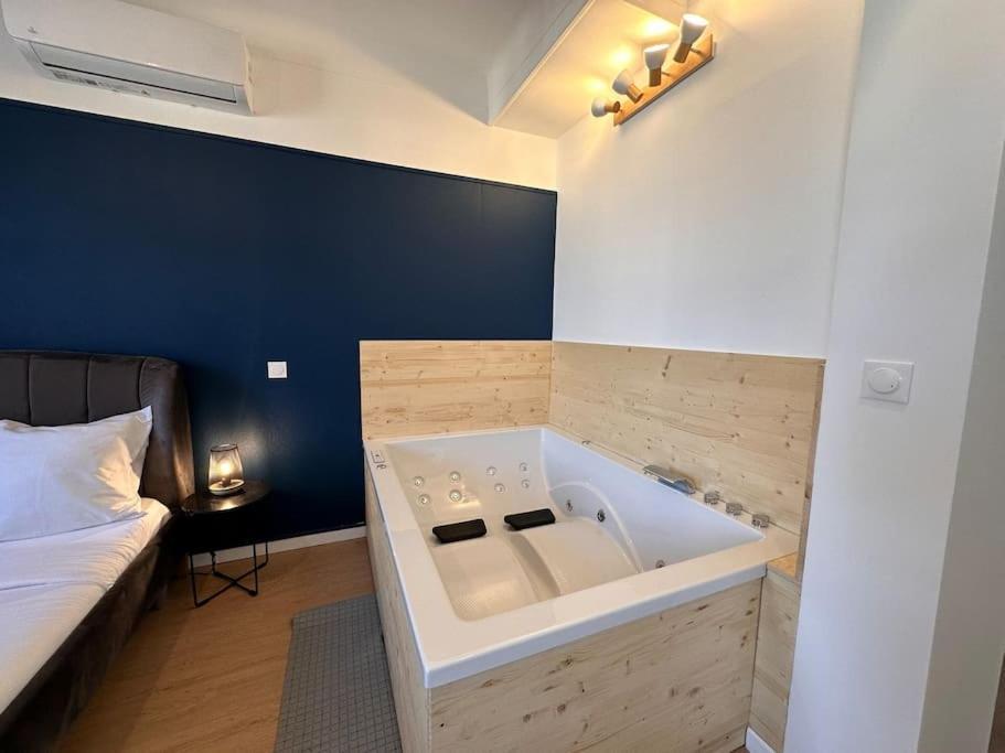 Britich 3D: Suite Spa Prive, Clim, Thermal/Artem Nancy Eksteriør bilde
